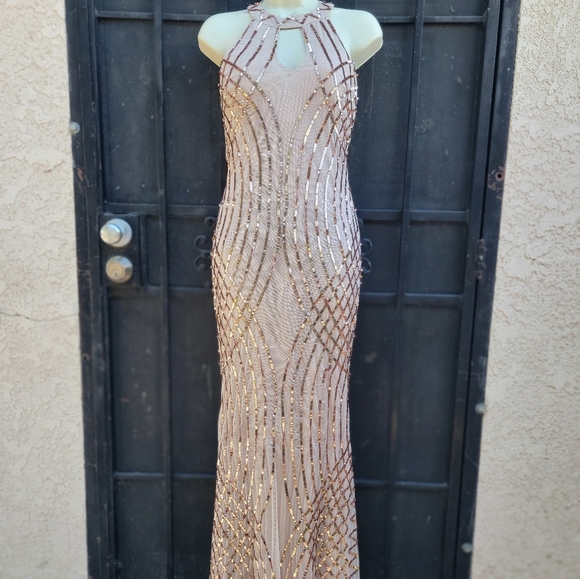 Women Rose gold Party Dress Size 2 - Picture 6 of 11